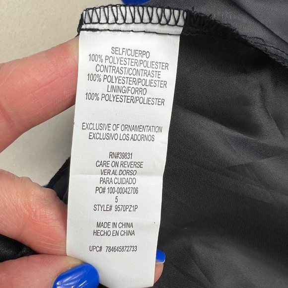 |•SEQUIN HEARTS•| Floral Black Skater/Circle Skirt Tulle Layer Size 5 - Picture 10 of 11